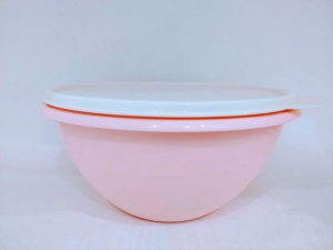 Миска-Матрешка 1,75 л Tupperware в нежно-розовом цвете