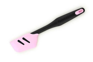 Силиконовый скребок "Диско" в розовом цвете  черной ручкой