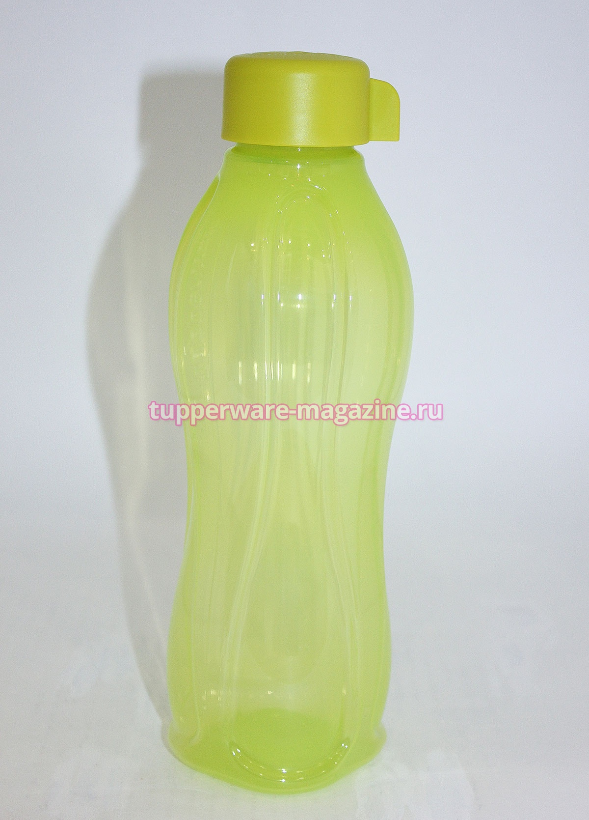 Эко-бутылка 750 мл без клапана в салатовом цвете